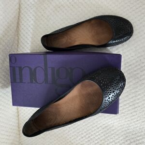 Indigo Black Flats Sparkly Loafers